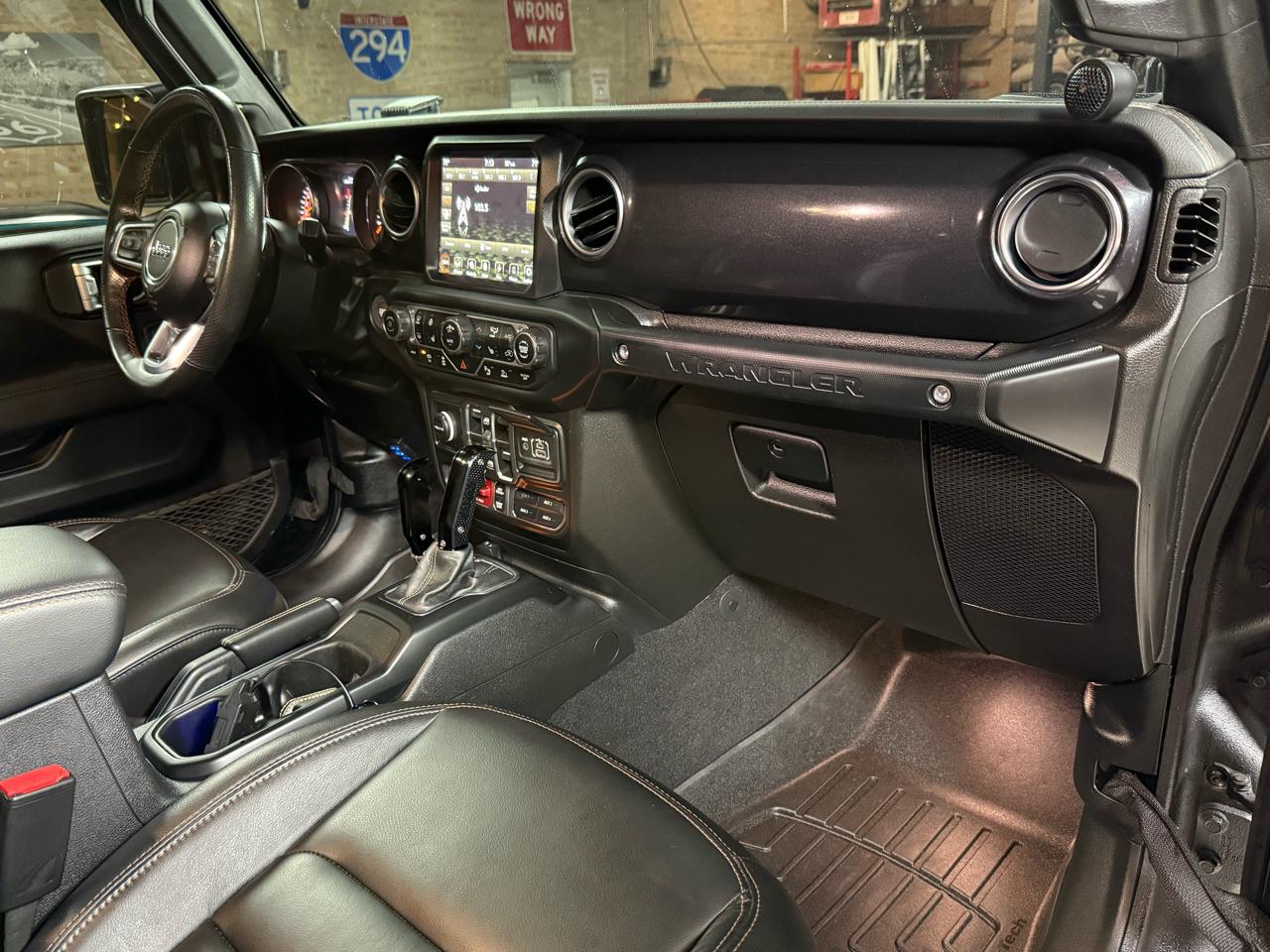 2023 JEEP WRANGLER - Image 34