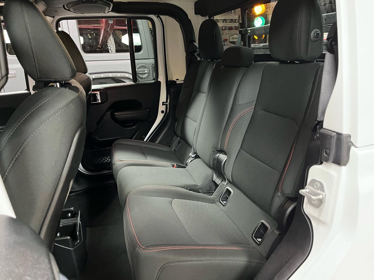 2021 JEEP GLADIATOR - Image 30