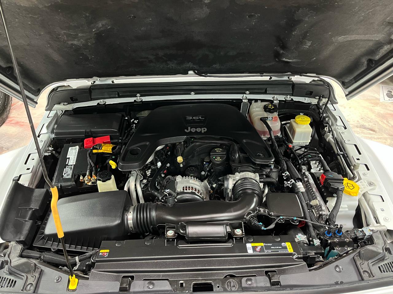 2021 JEEP GLADIATOR - Image 38