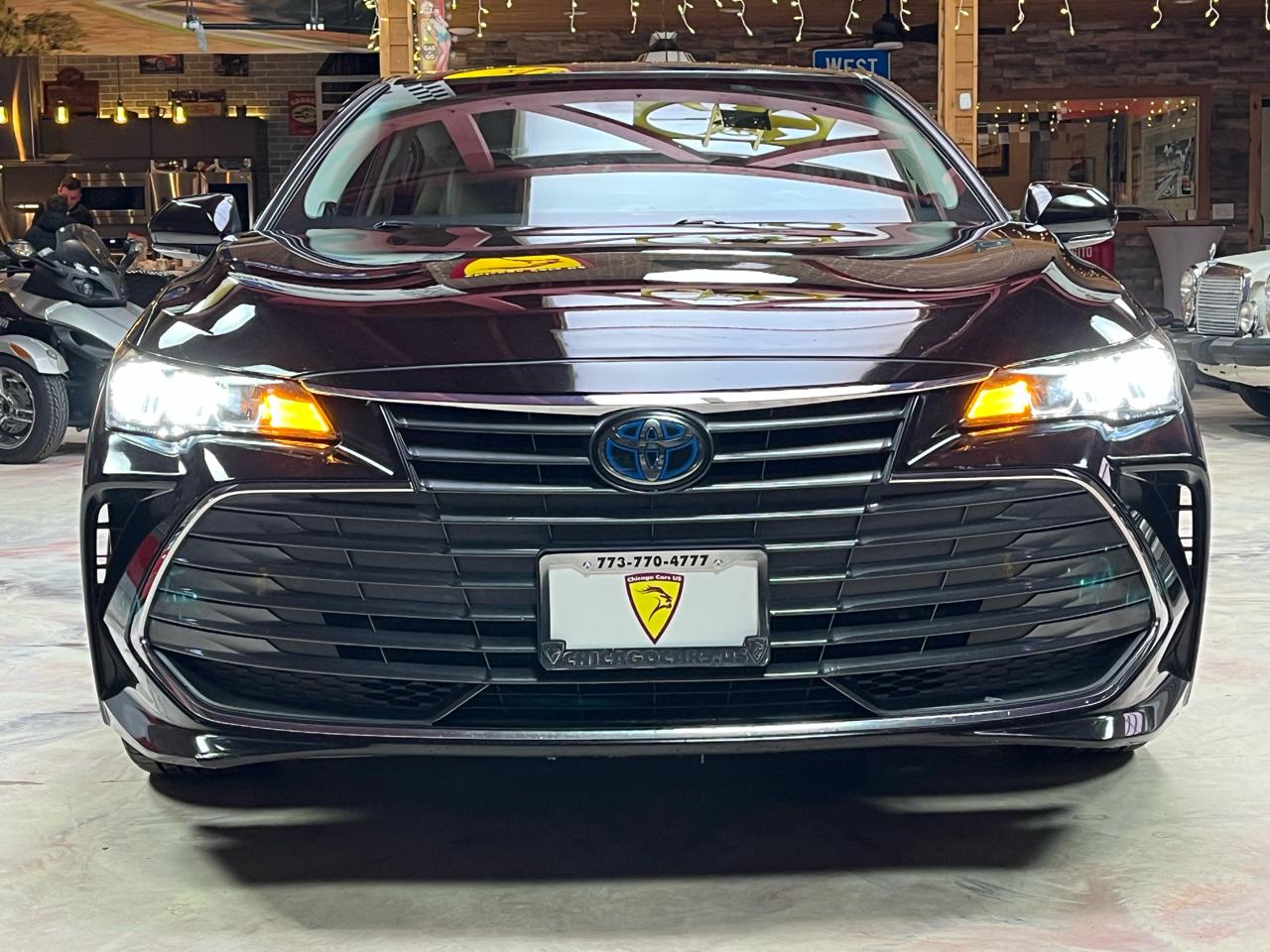 2019 TOYOTA AVALON - Image 8