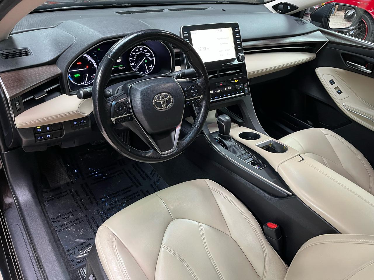 2019 TOYOTA AVALON - Image 11