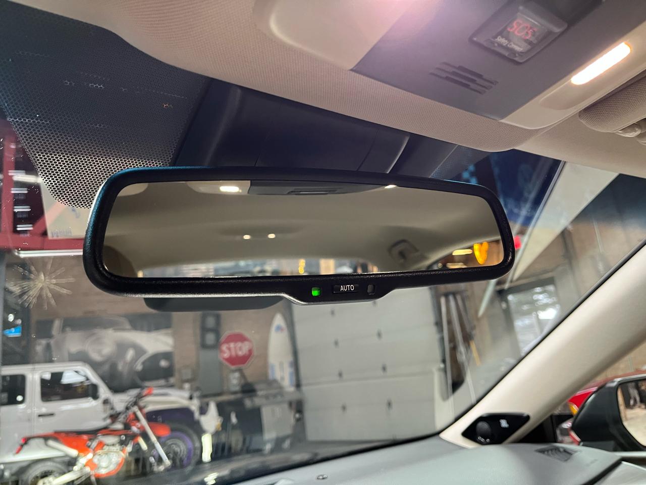 2019 TOYOTA AVALON - Image 28