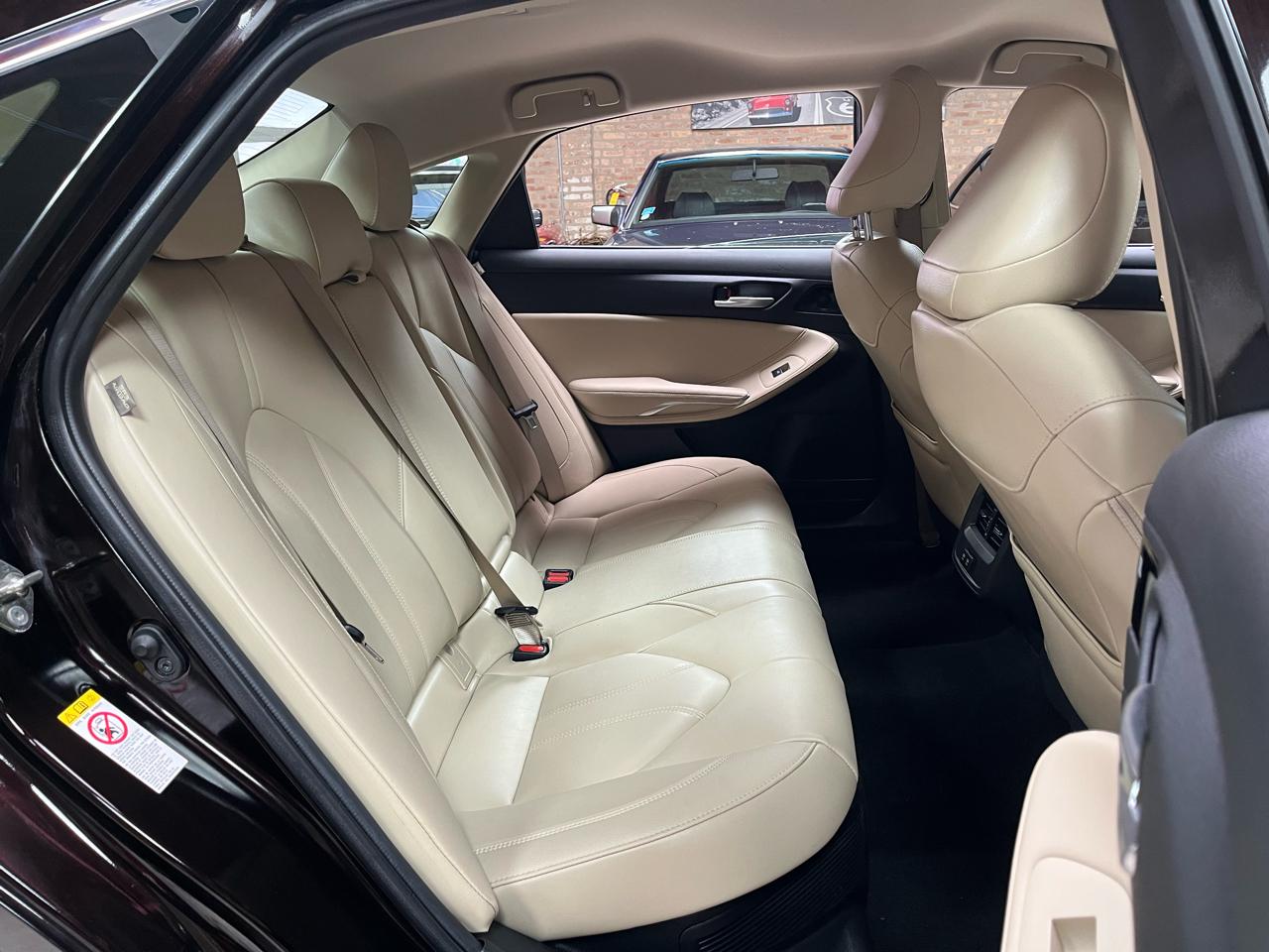 2019 TOYOTA AVALON - Image 32