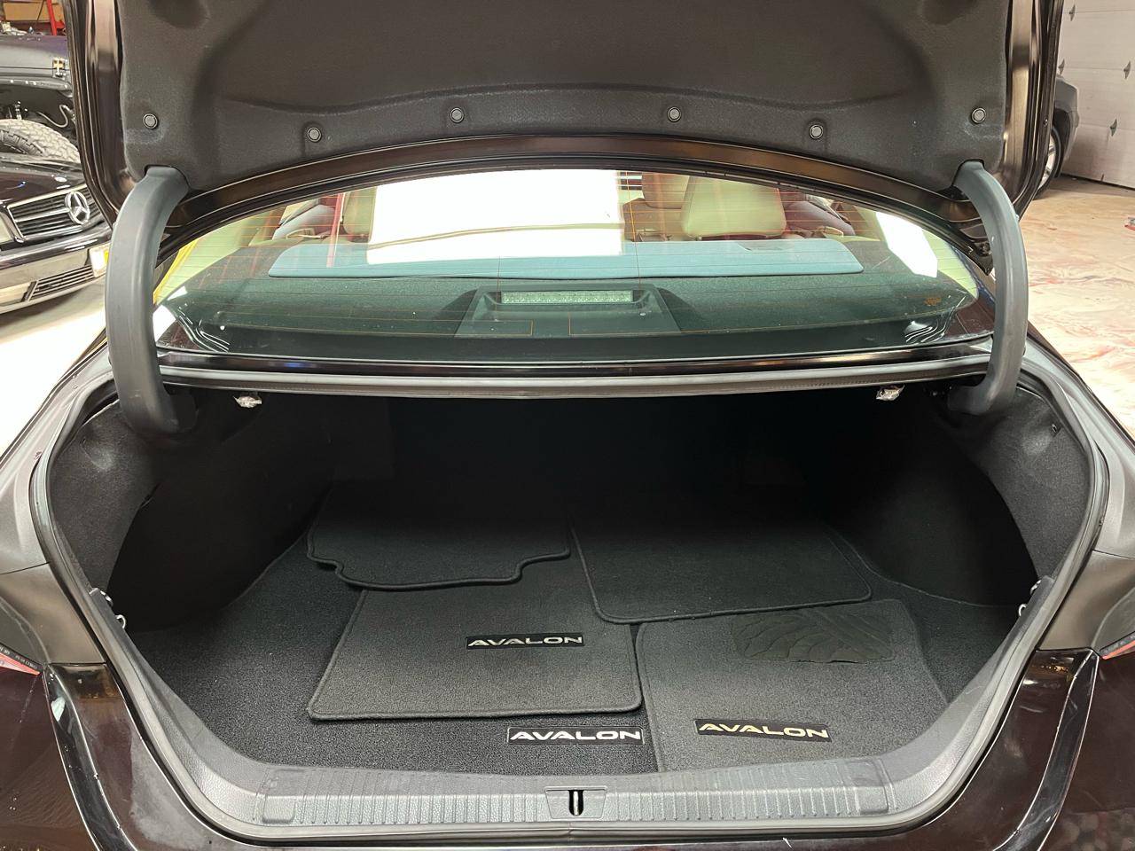 2019 TOYOTA AVALON - Image 37