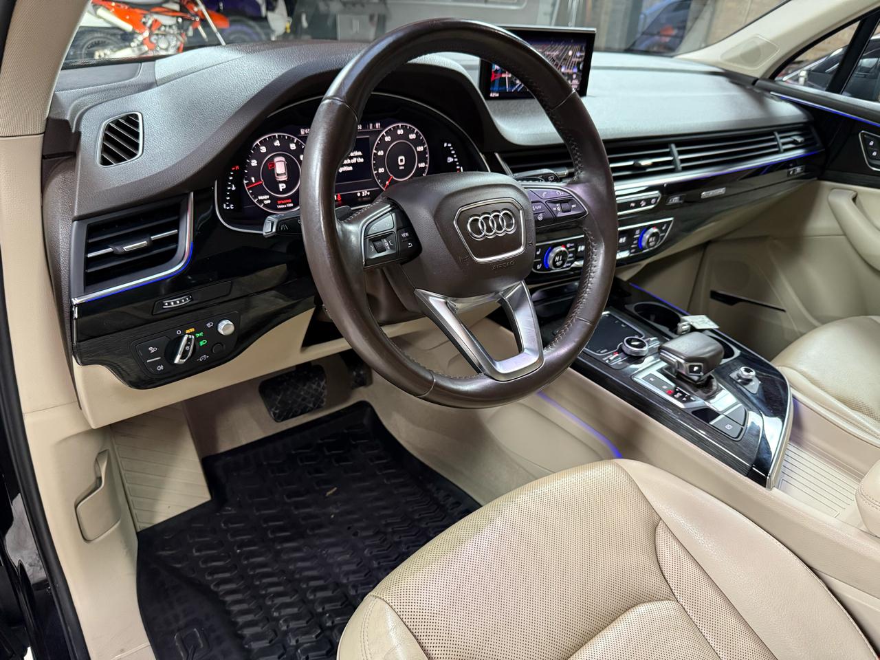 2018 AUDI Q7 - Image 11
