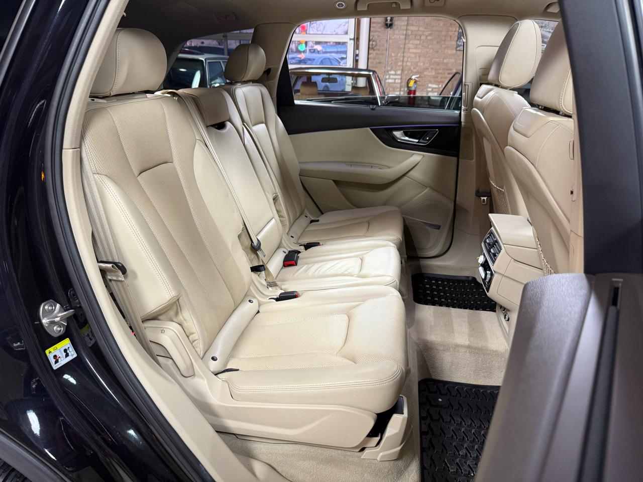 2018 AUDI Q7 - Image 31