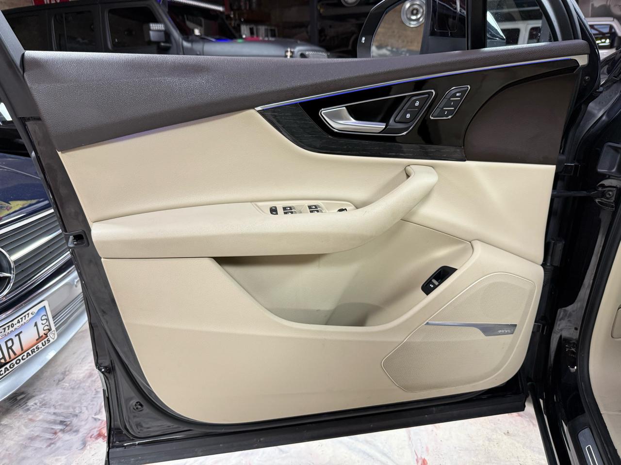 2018 AUDI Q7 - Image 35