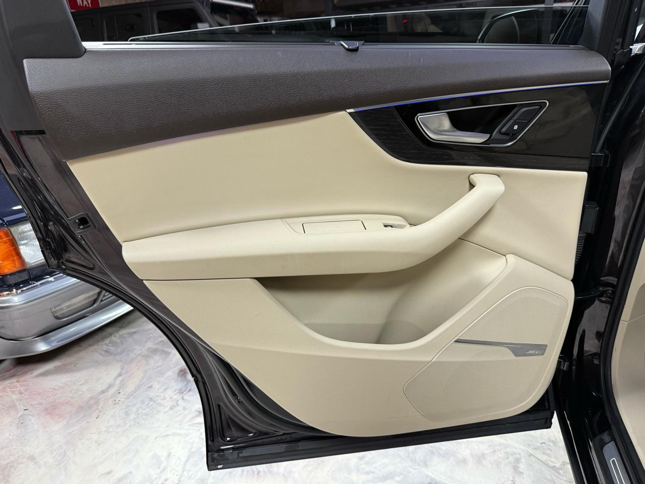 2018 AUDI Q7 - Image 36