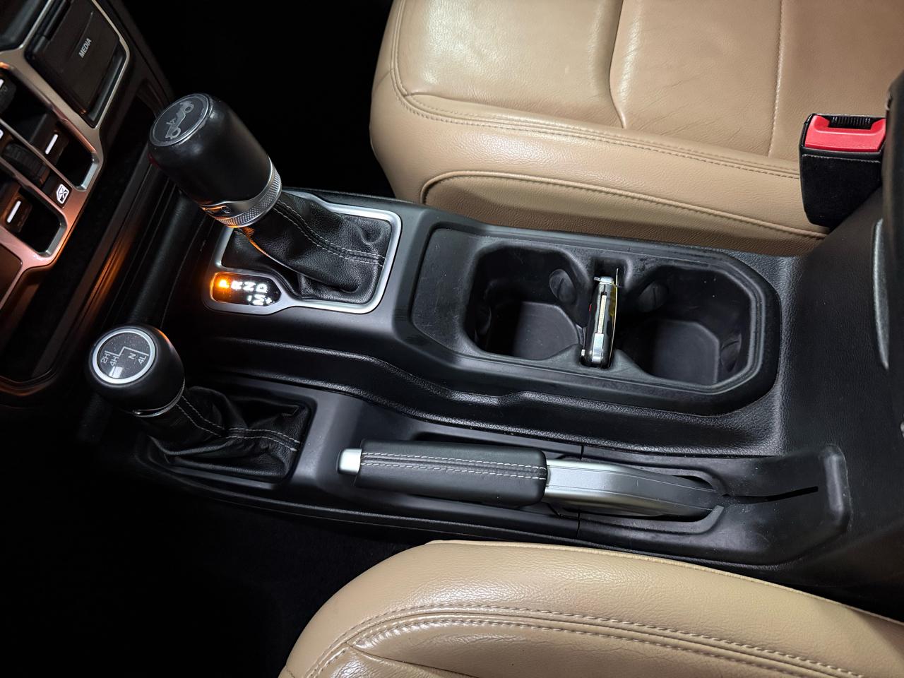 2018 JEEP WRANGLER - Image 24