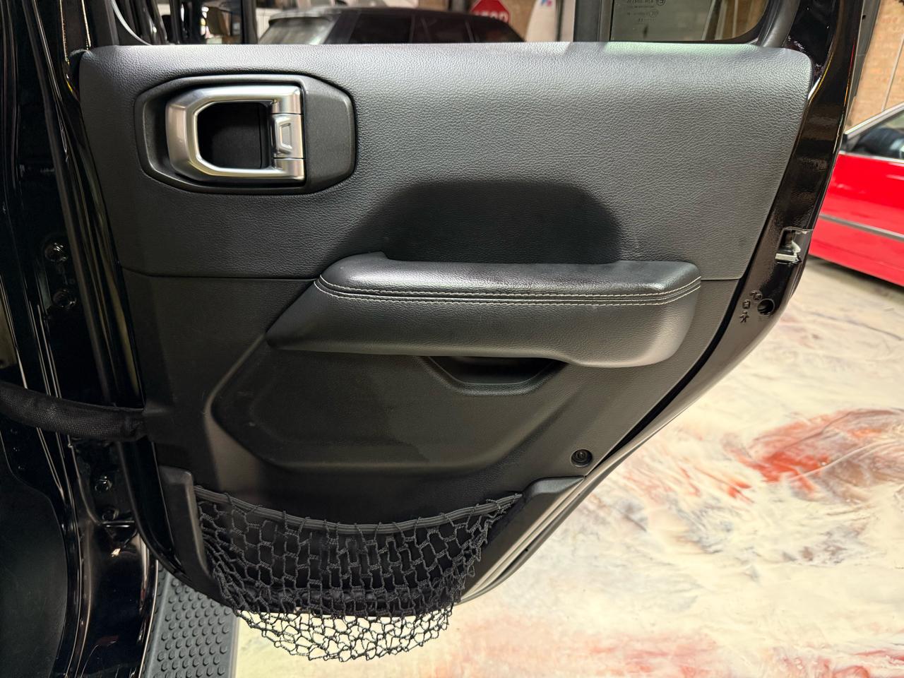 2018 JEEP WRANGLER - Image 36