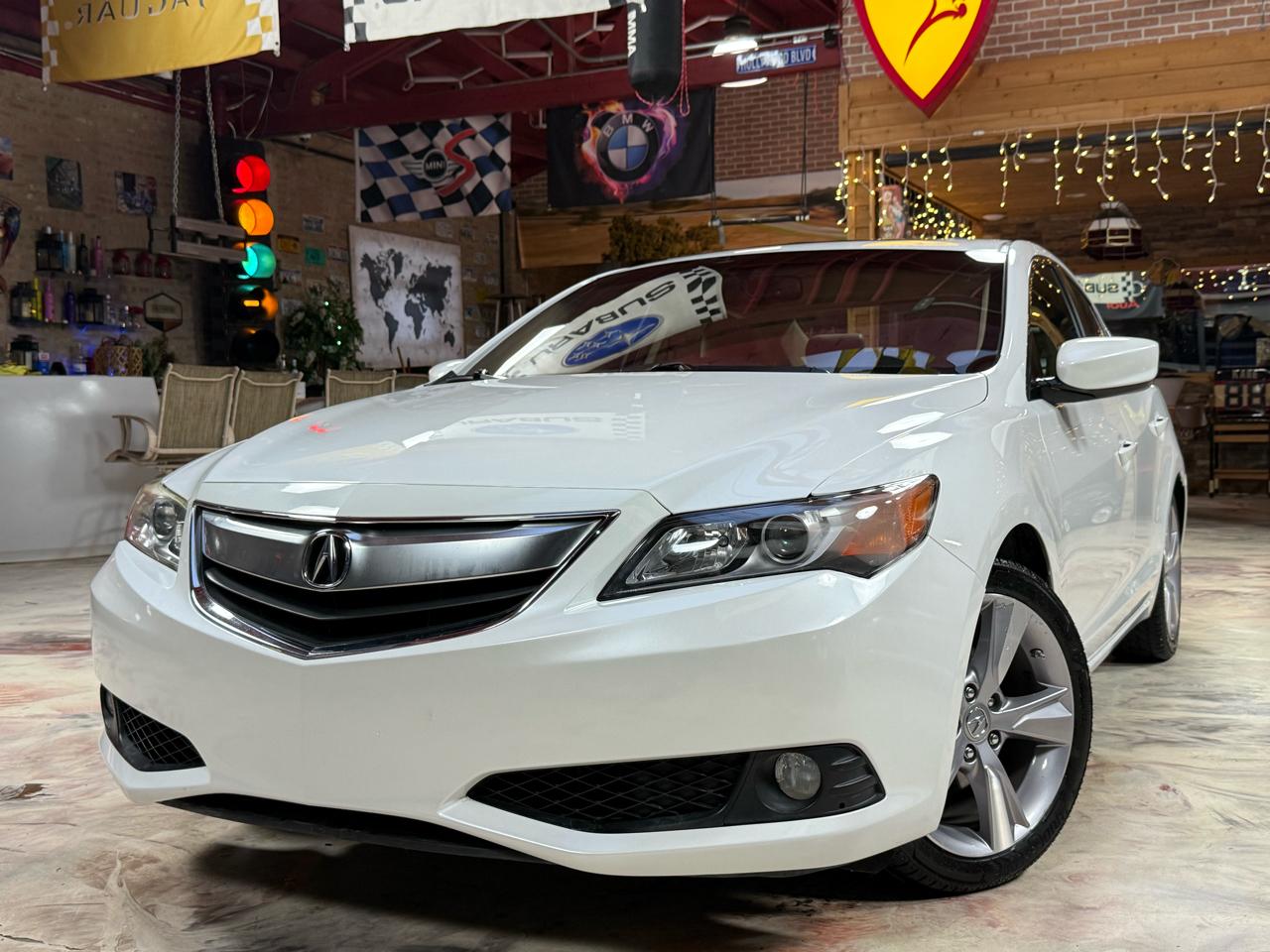 2013 ACURA ILX - Image 1