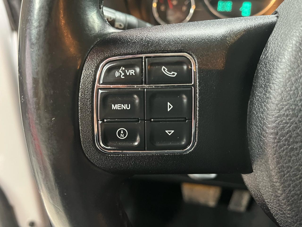 2015 JEEP WRANGLER - Image 18