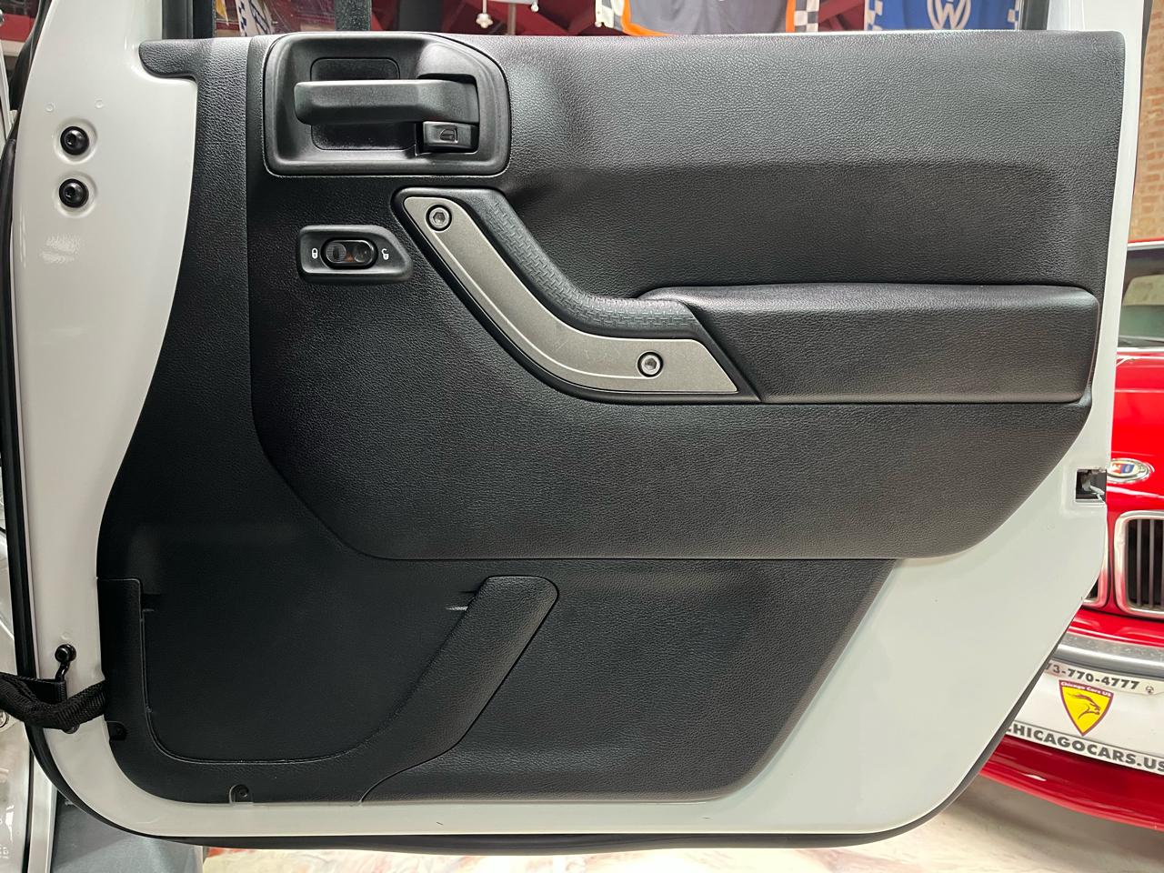 2015 JEEP WRANGLER - Image 35