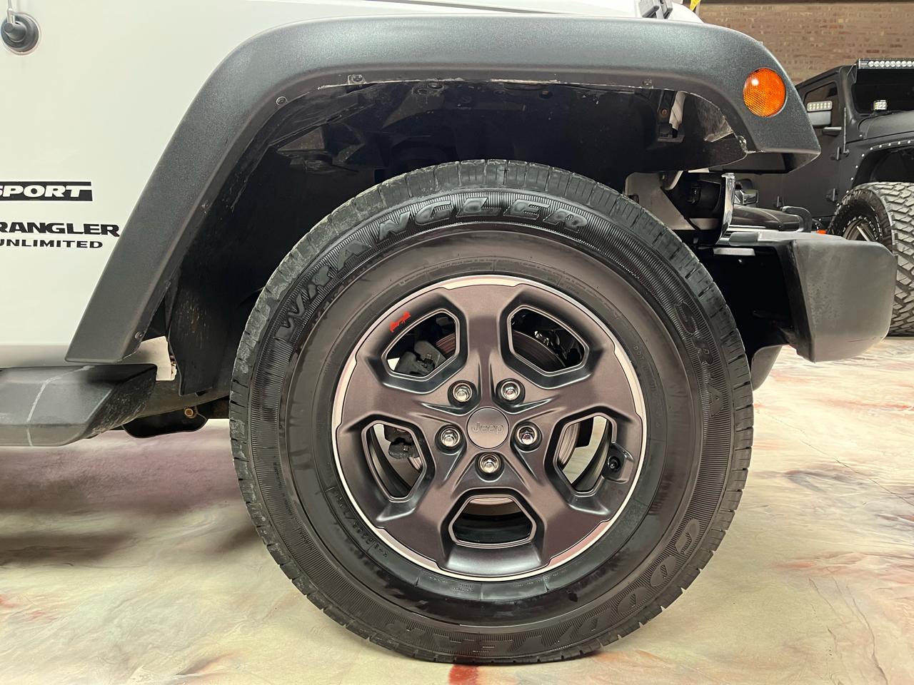 2015 JEEP WRANGLER - Image 41