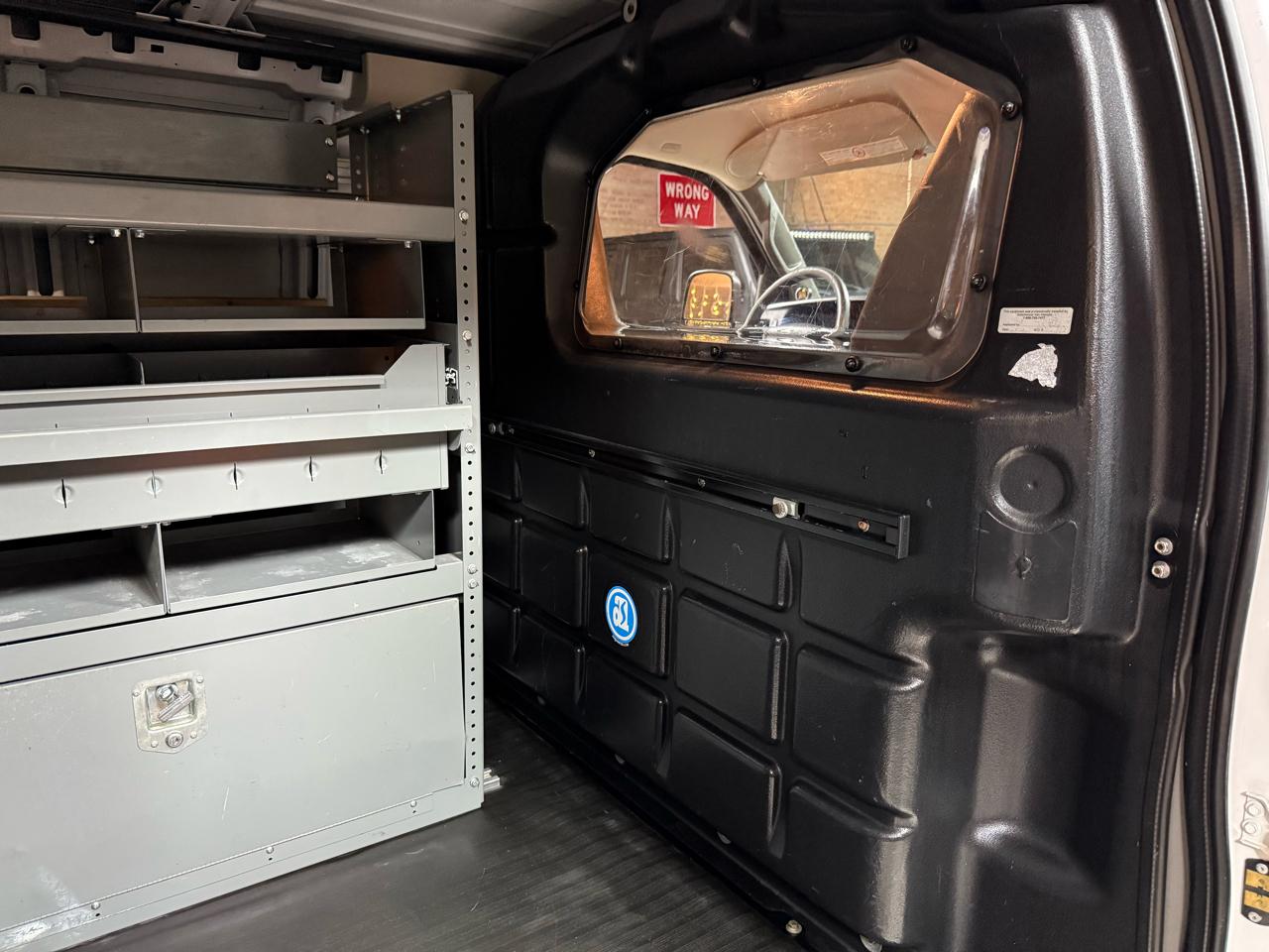 2017 CHEVROLET EXPRESS - Image 29