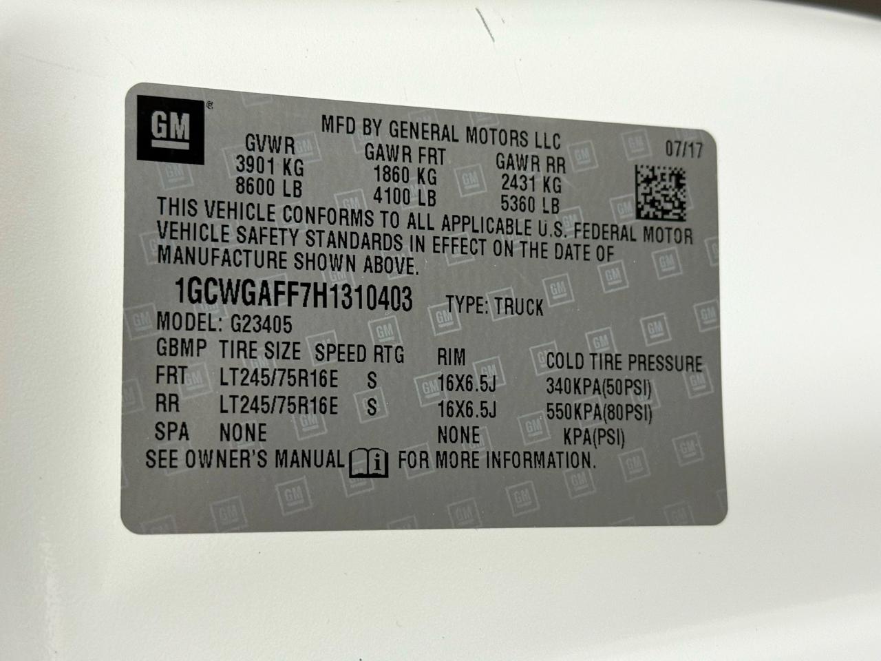 2017 CHEVROLET EXPRESS - Image 37