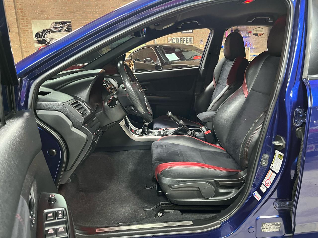 2017 SUBARU WRX - Image 30