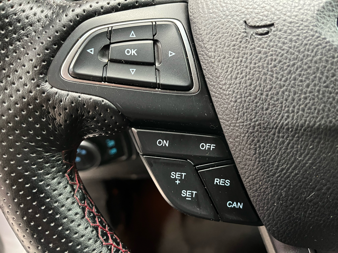 2017 FORD FOCUS - Image 18