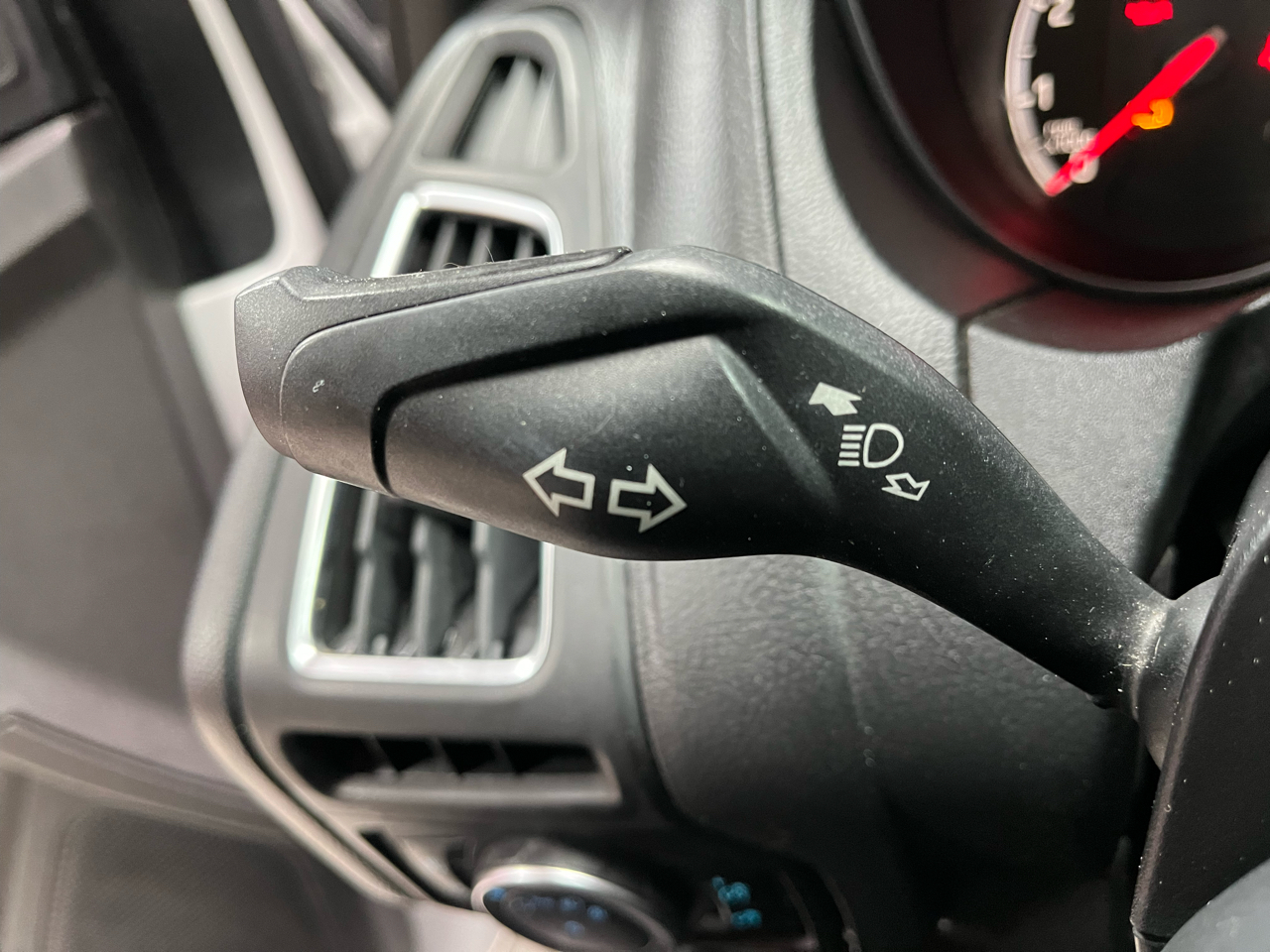 2017 FORD FOCUS - Image 21