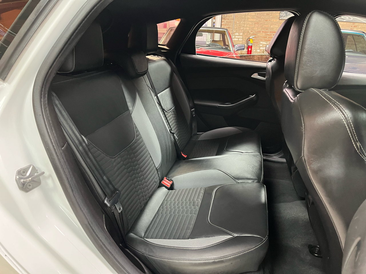 2017 FORD FOCUS - Image 33