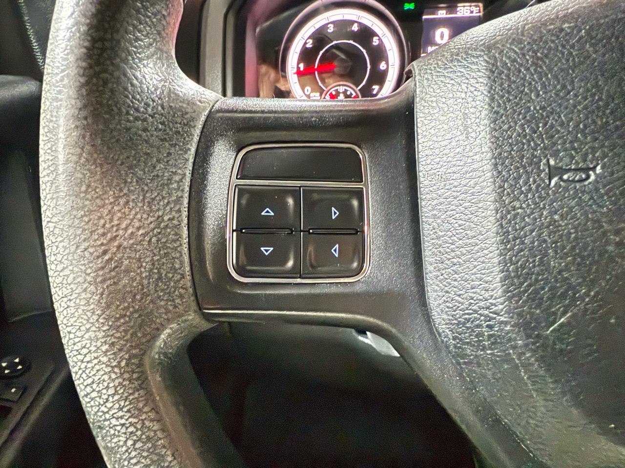 2014 RAM 1500 - Image 18