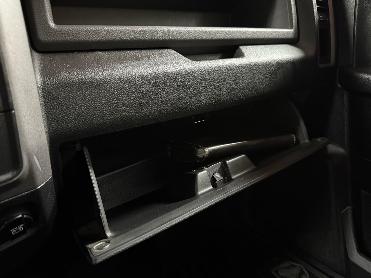 2014 RAM 1500 - Image 26