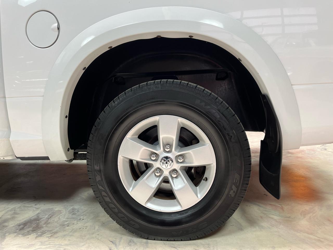 2014 RAM 1500 - Image 38