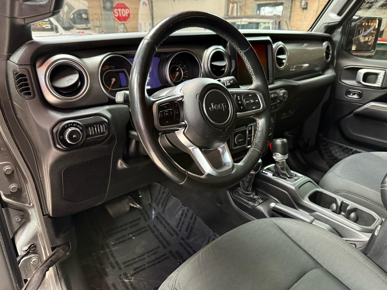 2020 JEEP WRANGLER - Image 11