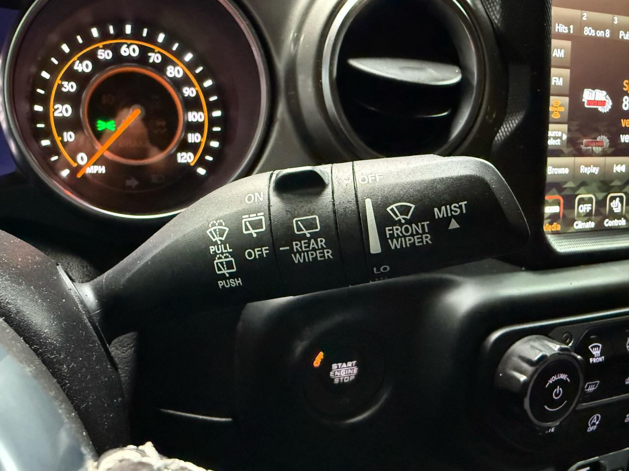 2020 JEEP WRANGLER - Image 19