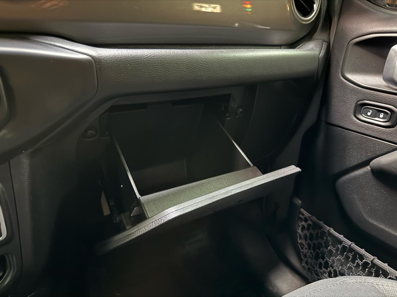 2020 JEEP WRANGLER - Image 24