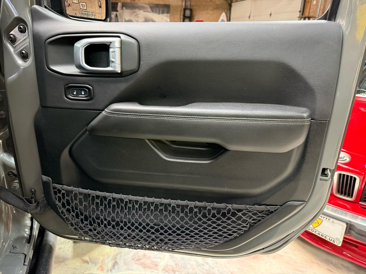 2020 JEEP WRANGLER - Image 34