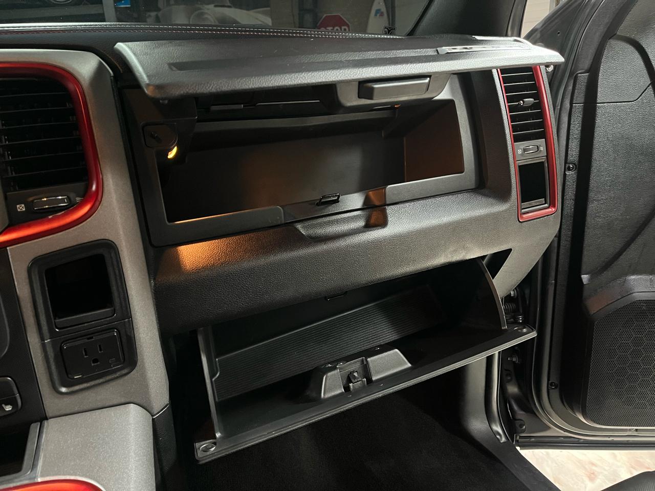 2016 RAM 1500 - Image 26