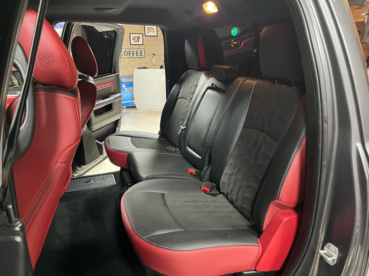 2016 RAM 1500 - Image 29