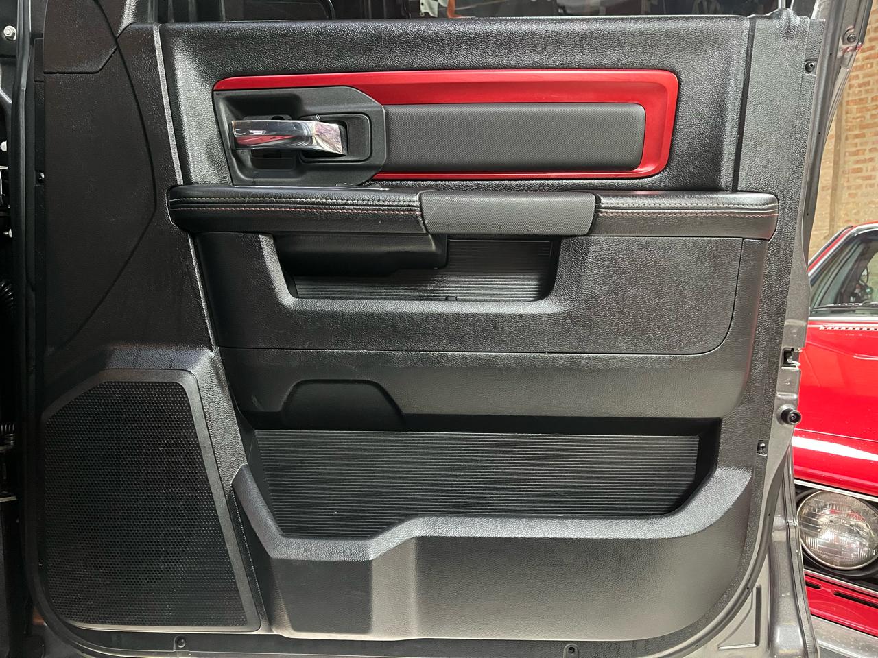 2016 RAM 1500 - Image 34