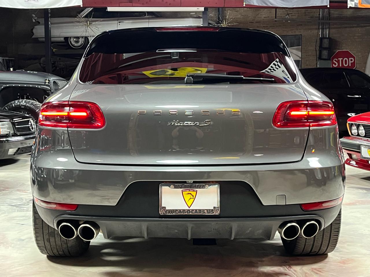 2016 PORSCHE MACAN - Image 9