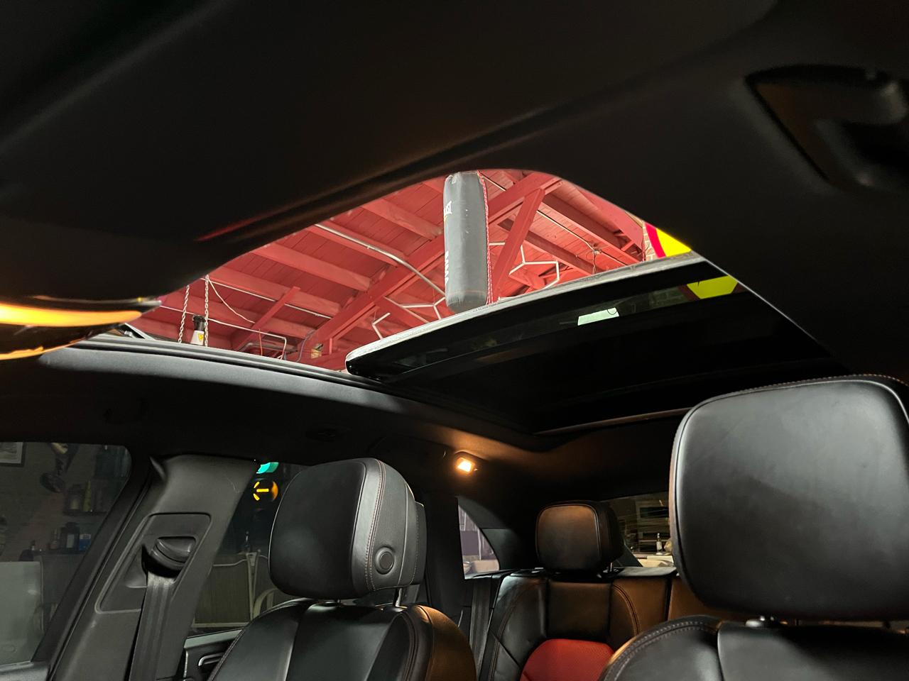 2016 PORSCHE MACAN - Image 31