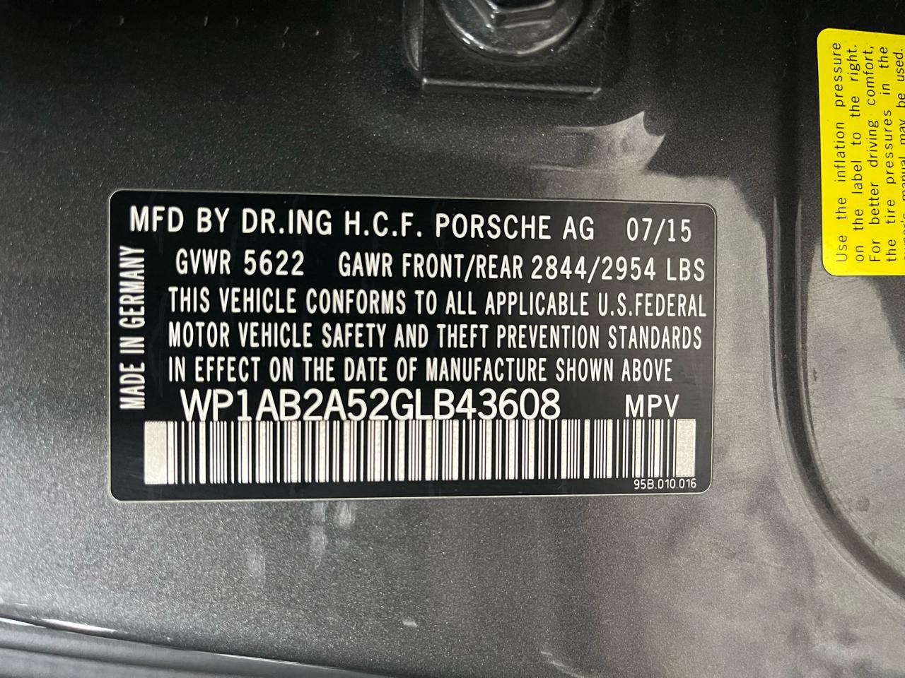 2016 PORSCHE MACAN - Image 46