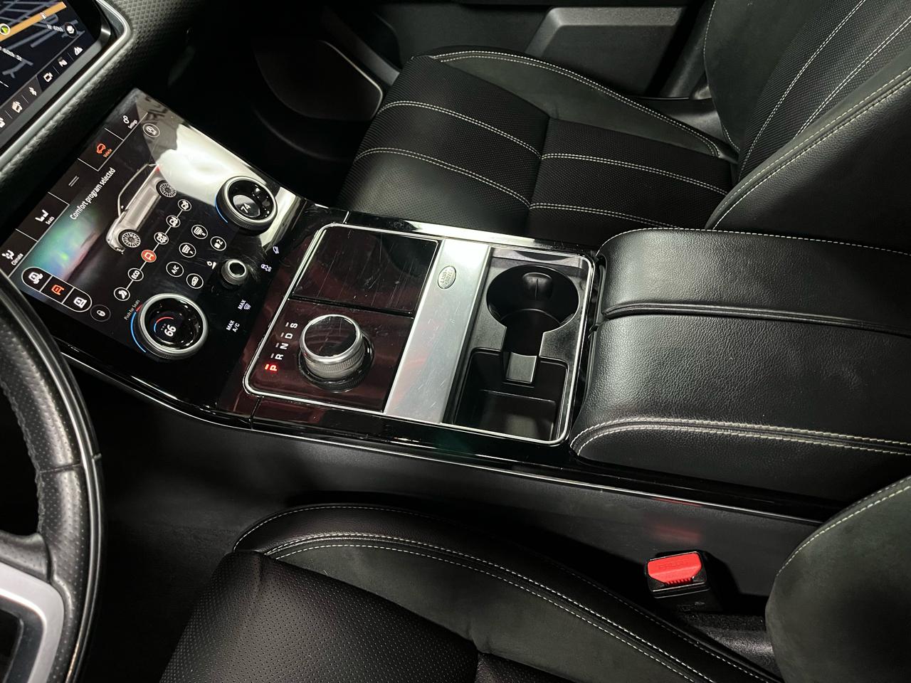 2020 LAND ROVER RANGE ROVER VELAR - Image 26