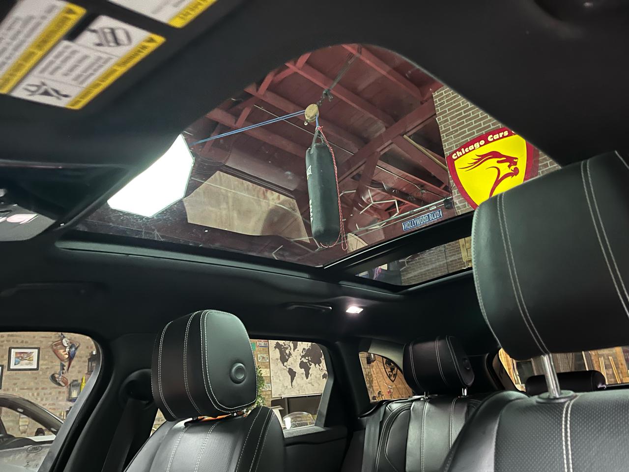 2020 LAND ROVER RANGE ROVER VELAR - Image 30