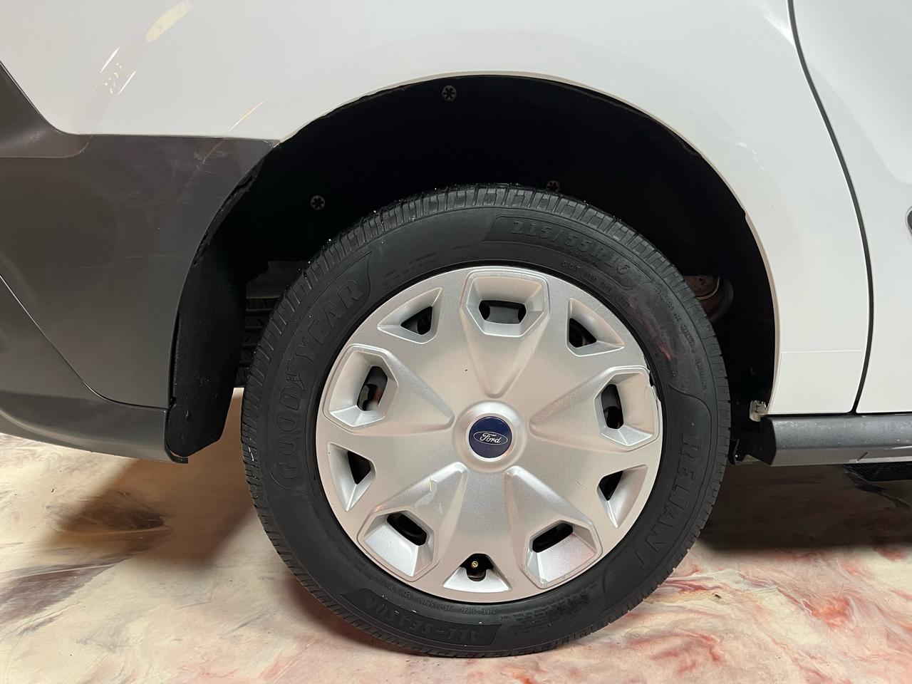 2015 FORD TRANSIT CONNECT - Image 40