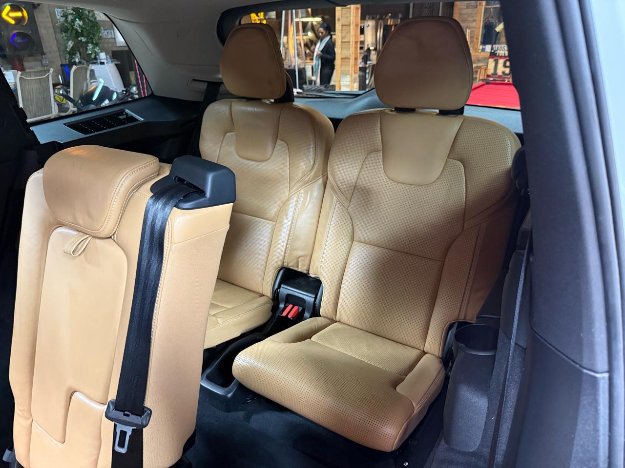 2016 VOLVO XC90 - Image 34