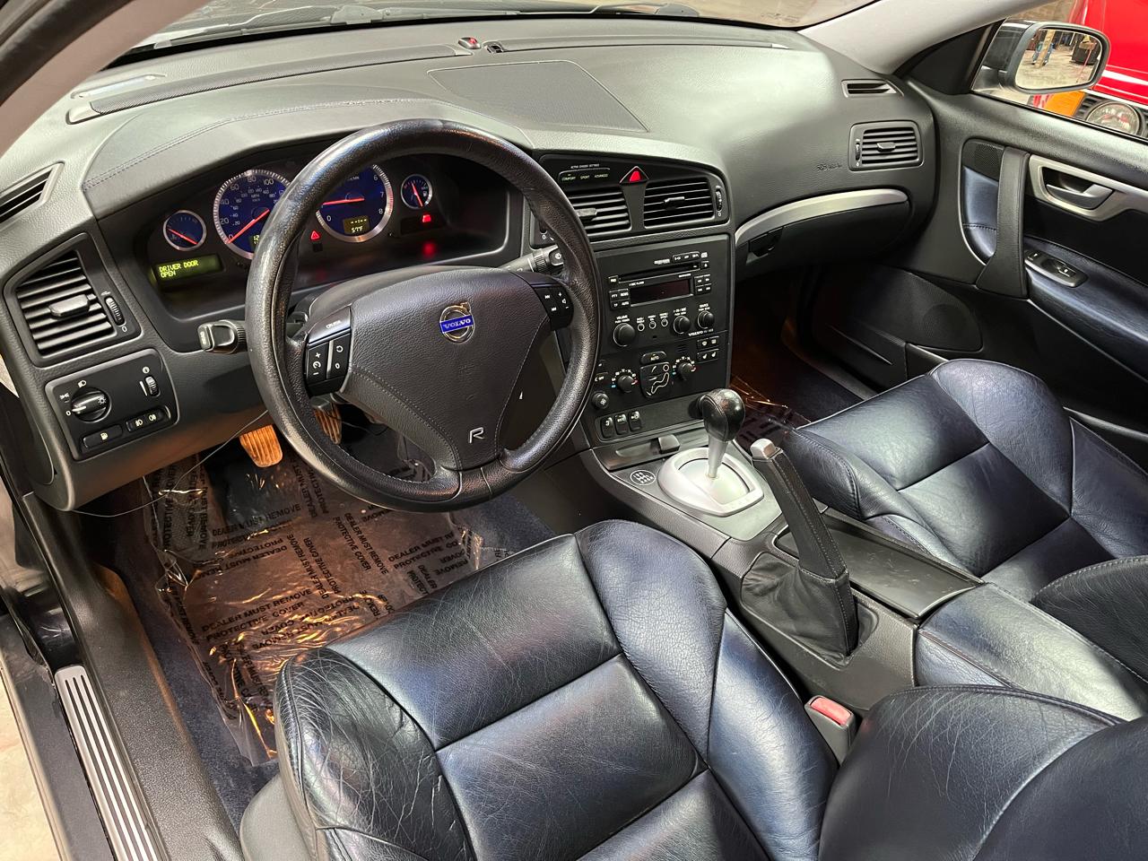 2004 VOLVO S60 - Image 9