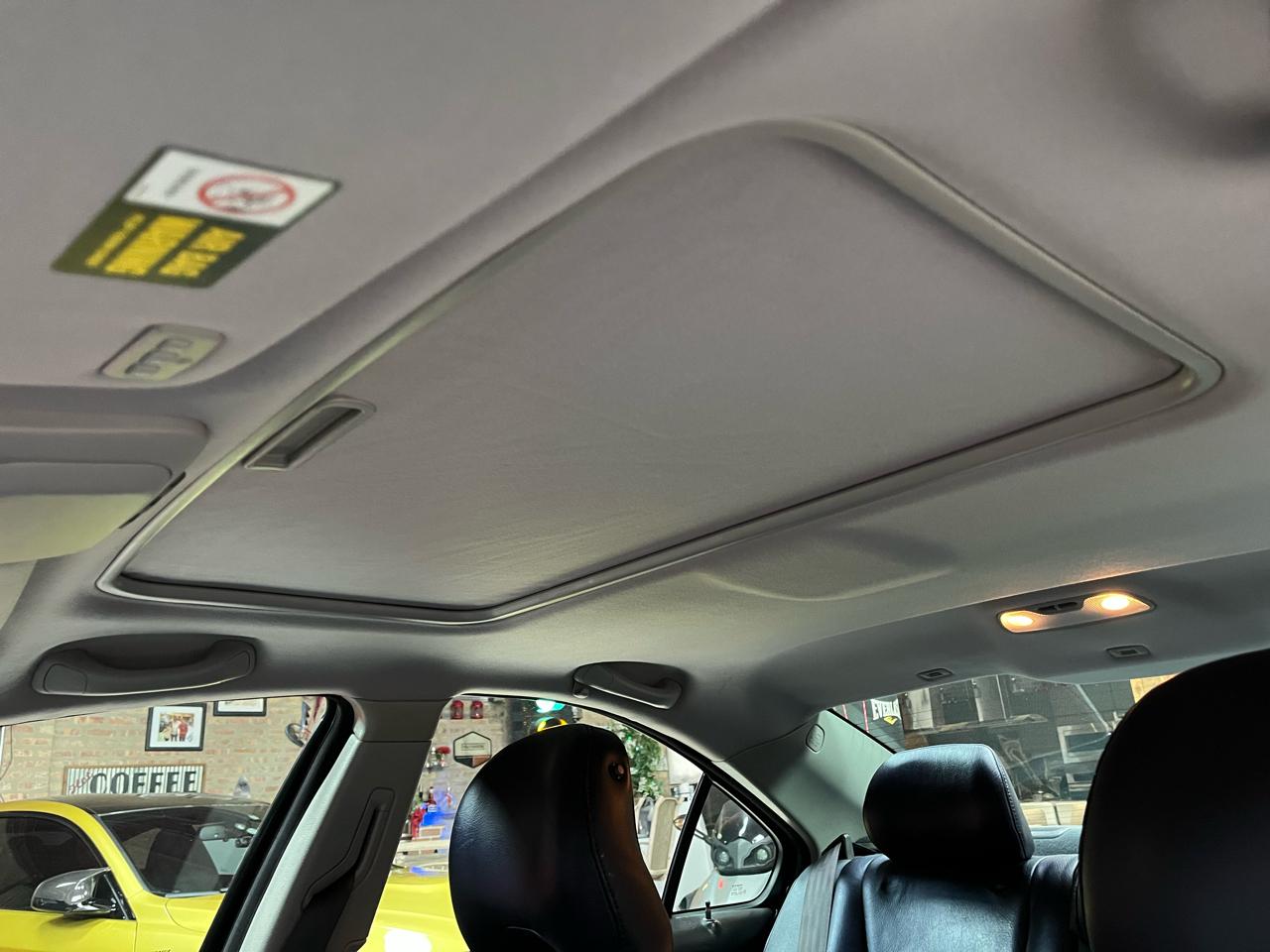 2004 VOLVO S60 - Image 27