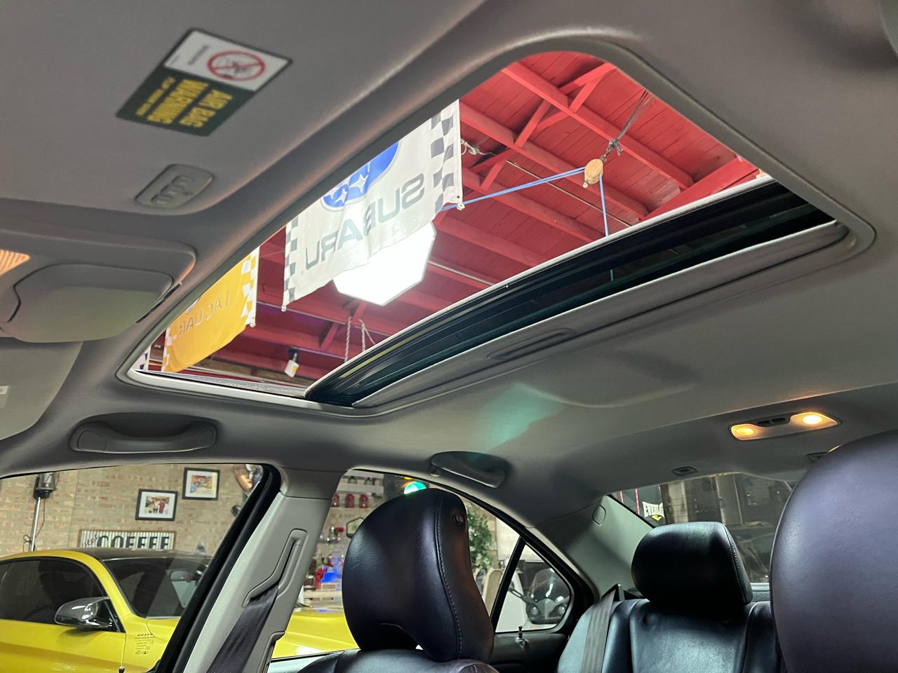 2004 VOLVO S60 - Image 29