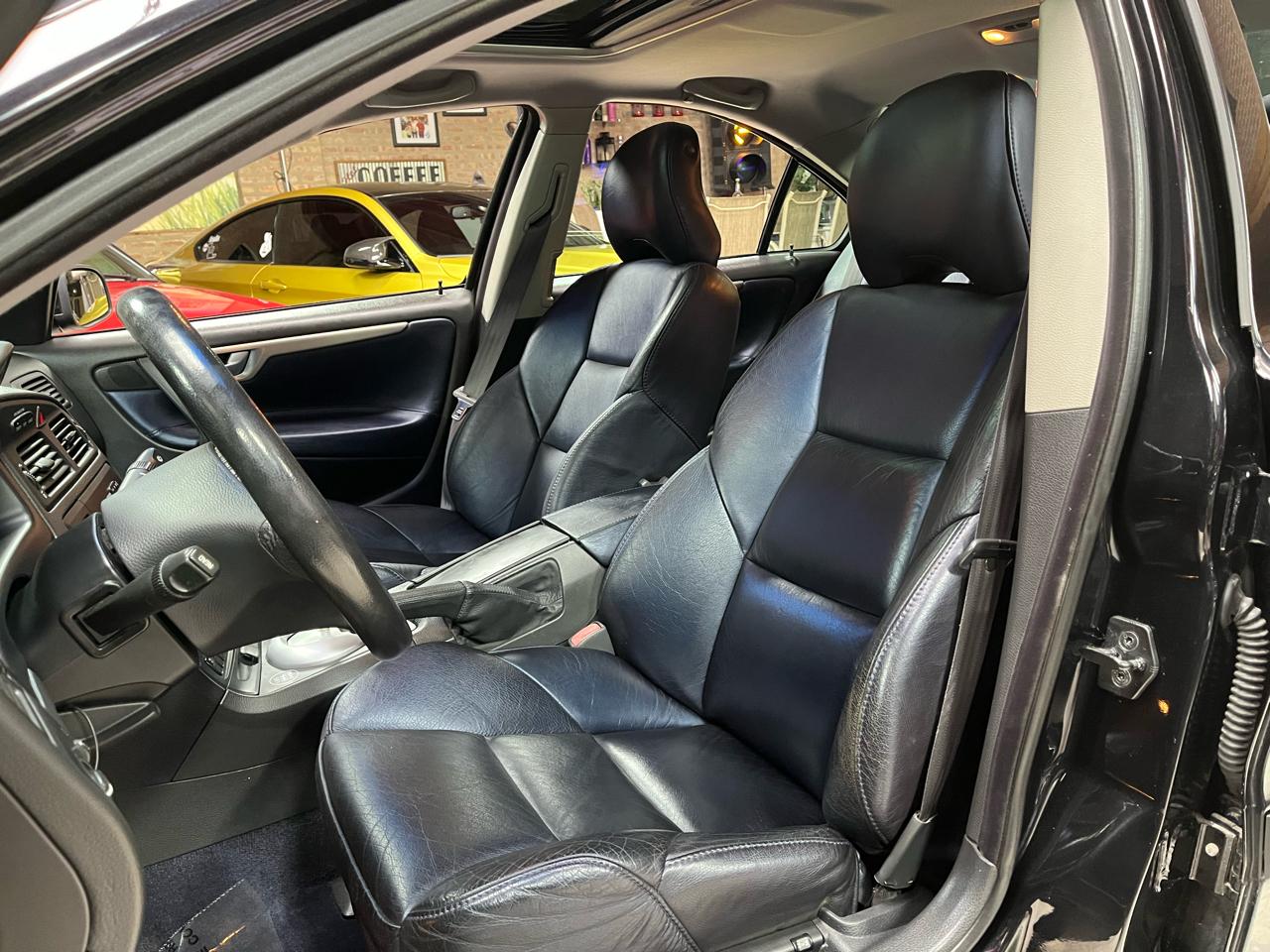 2004 VOLVO S60 - Image 30