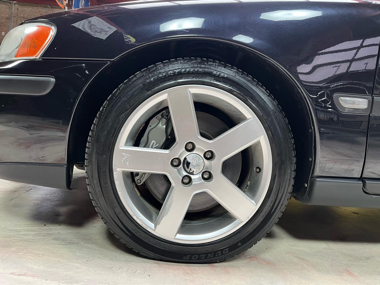 2004 VOLVO S60 - Image 40