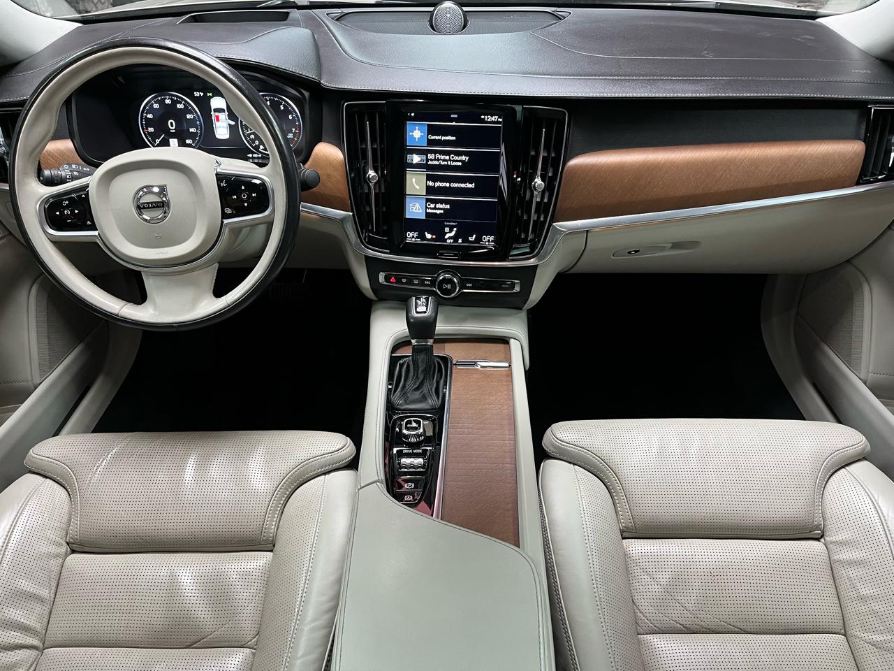 2017 VOLVO S90 - Image 12