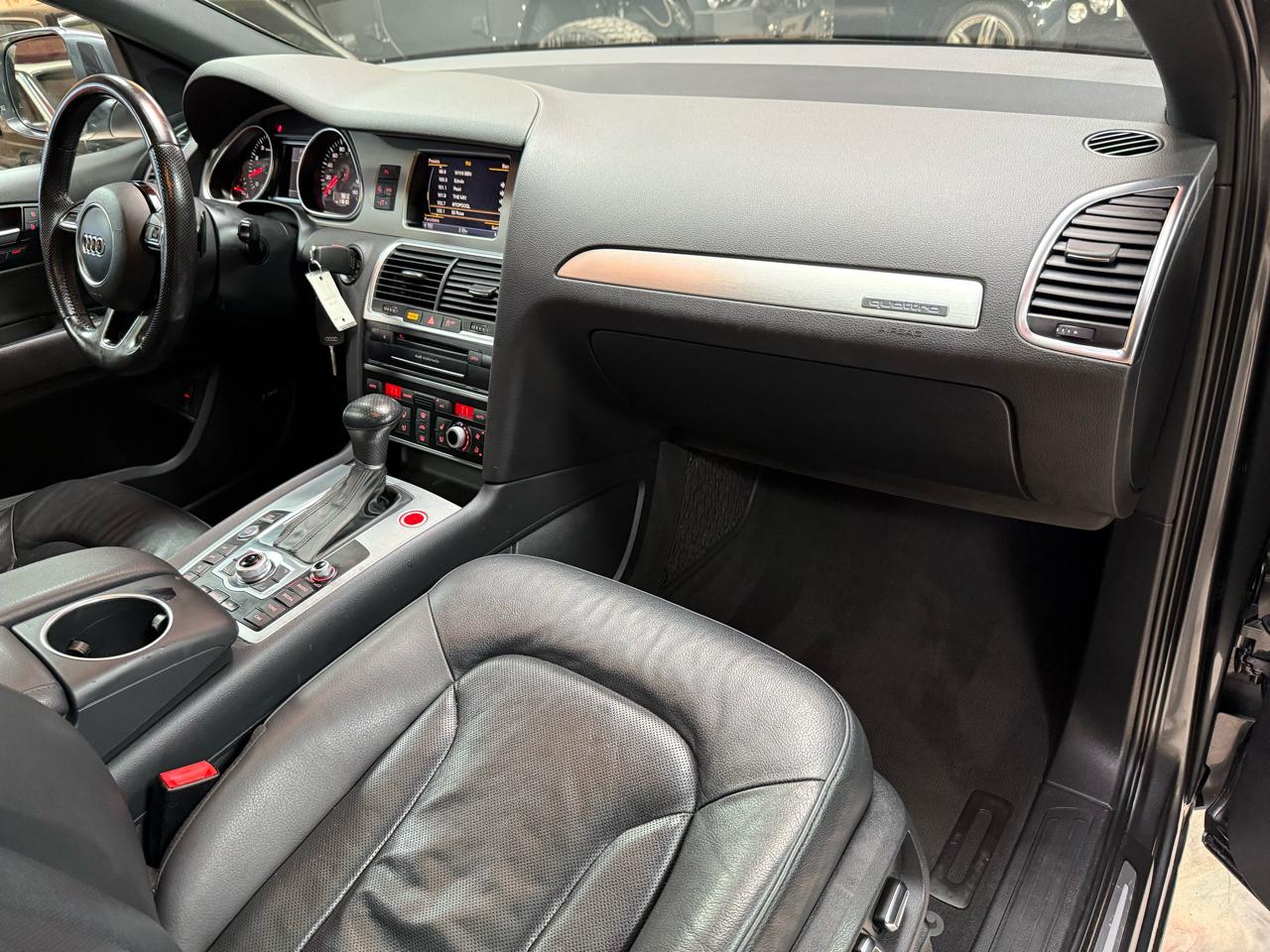 2015 AUDI Q7 - Image 13