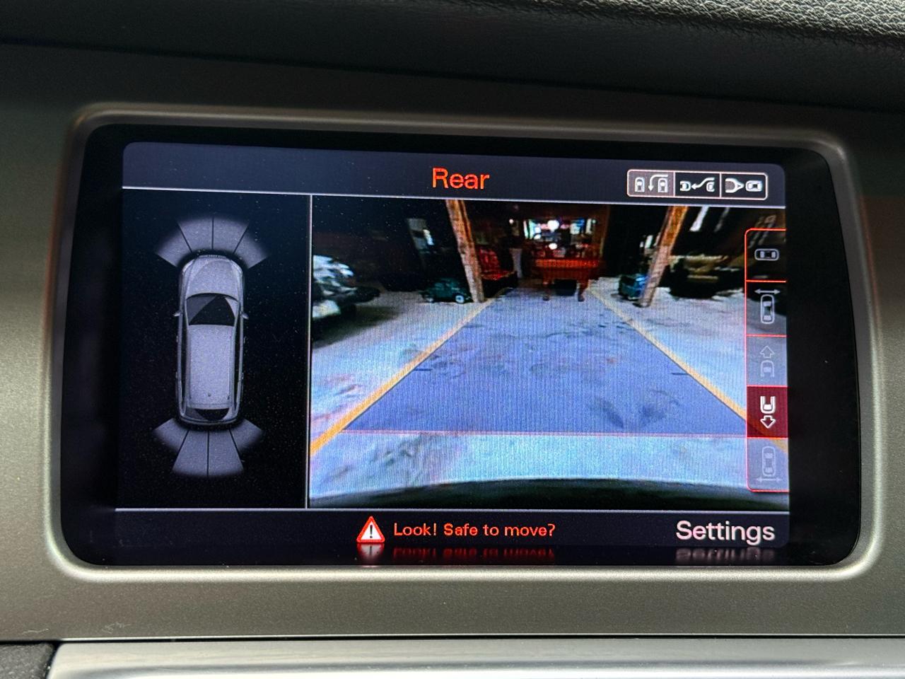 2015 AUDI Q7 - Image 24