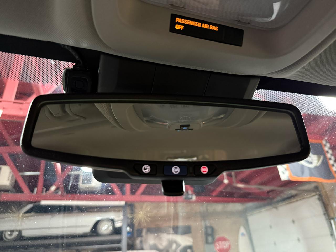 2017 CHEVROLET EQUINOX - Image 28